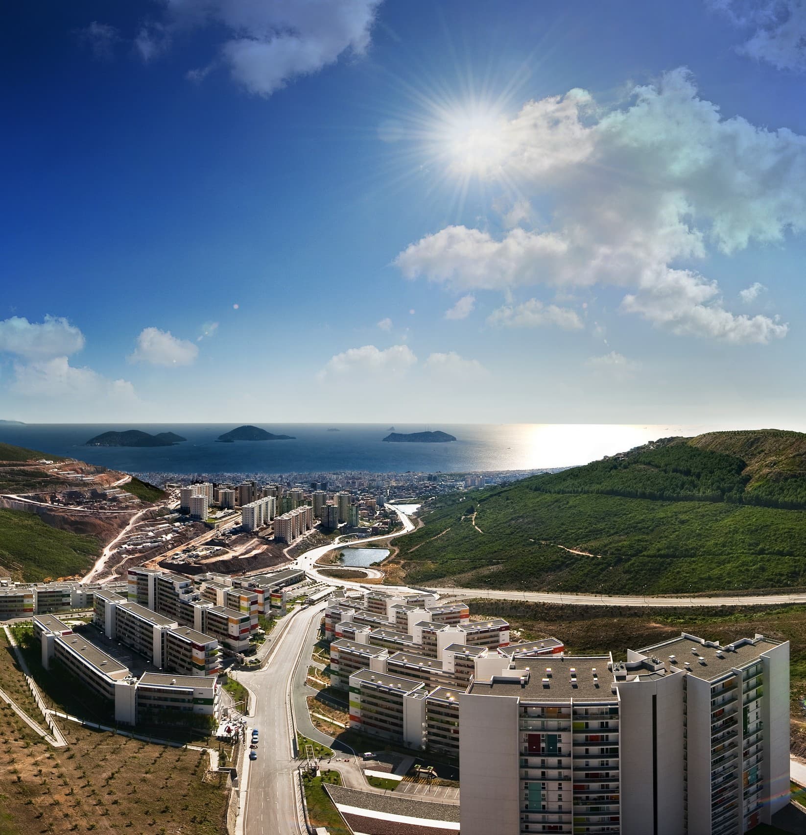 Panoramic sea, Princes' Islands and forest view from Narcity's elevated setting