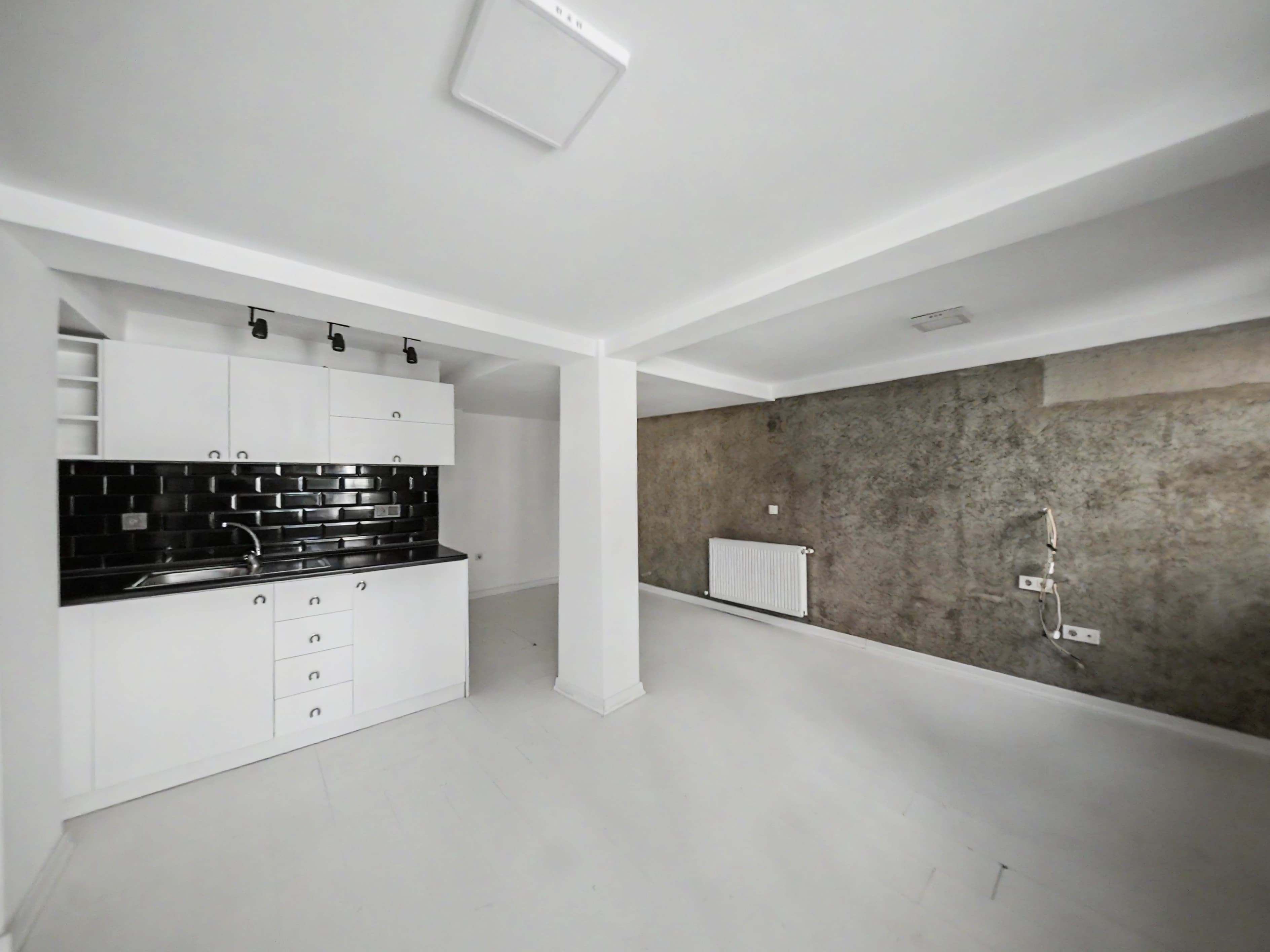 Independent annex with separate entrance in the Yenikoy triplex villa
